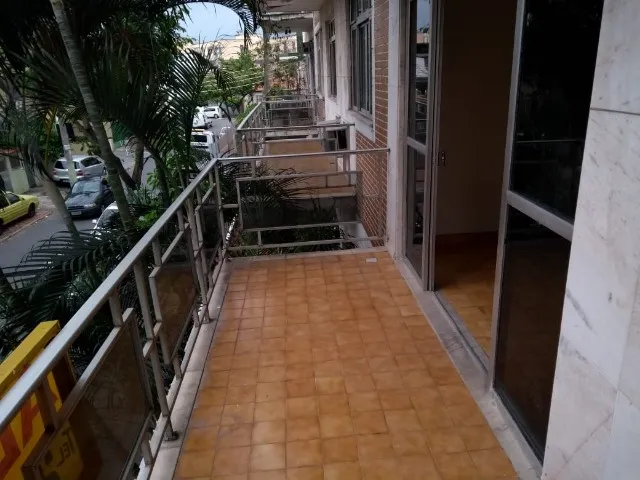 2-bedroom apartment with balcony and 1 parking spot — photo 3