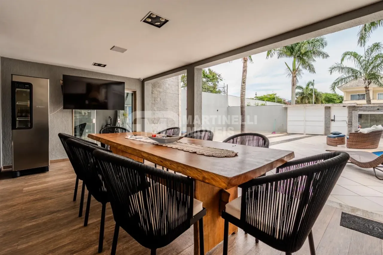 Furnished house with 5 bedrooms and 3 parking spaces — photo 2