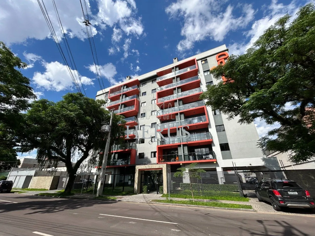 40 m² 1-bedroom apartment with balcony and private BBQ — photo 20