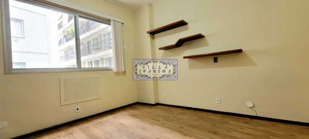 129 m² apartment with 3 bedrooms and a balcony — photo 8