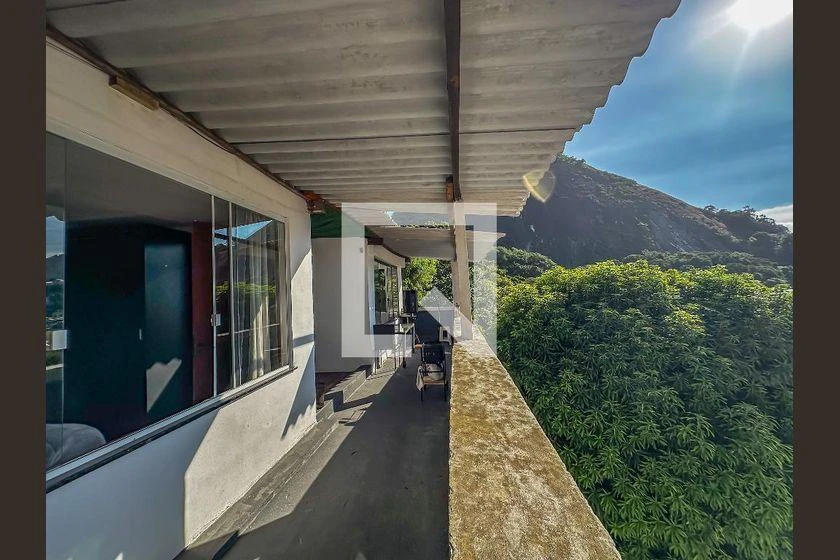 Casa mobiliada, 90 m², com janelas do piso ao teto — photo 39
