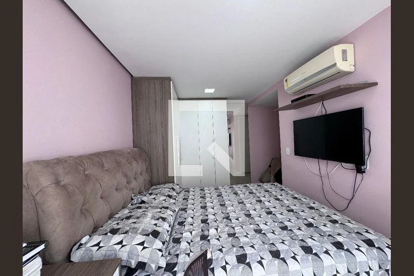 230 m² apartment with 4 bedrooms and 3 suites — photo 36