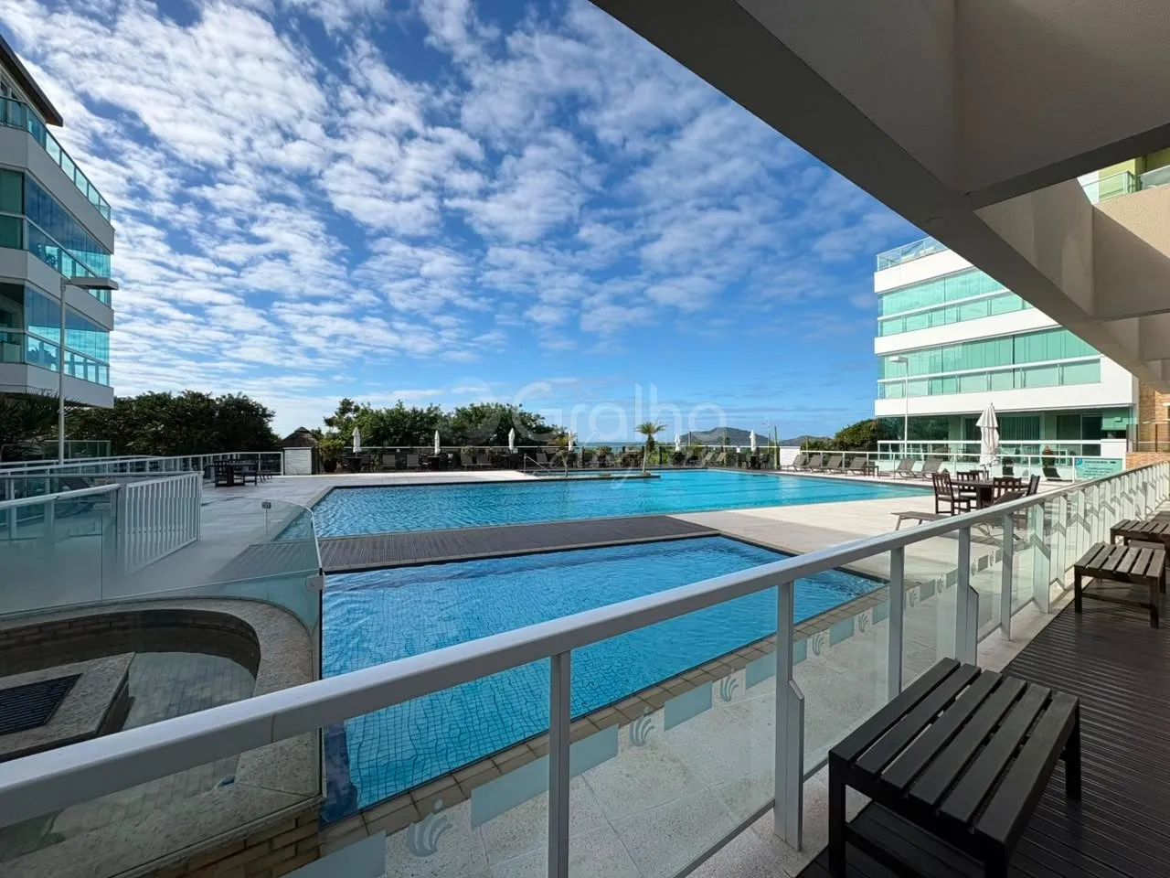 Furnished 129 m² apartment with 2 bedrooms and balcony — photo 11