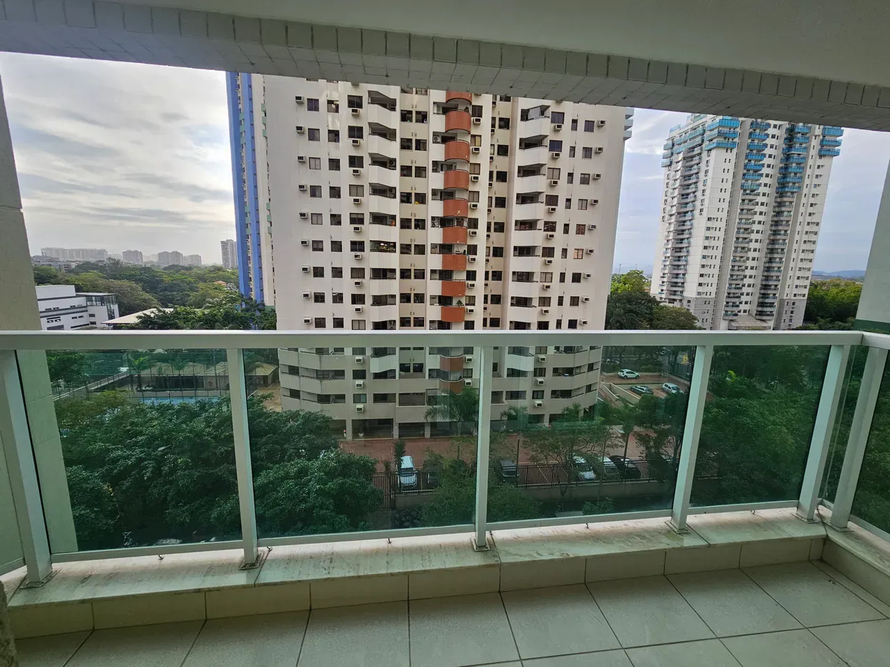 2-bedroom apartment in a building with a sauna — photo 20