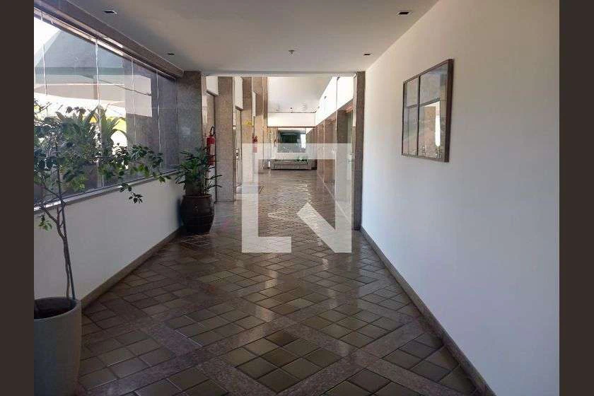 Apartamento mobiliado com 1 quarto e 58 m² — photo 29
