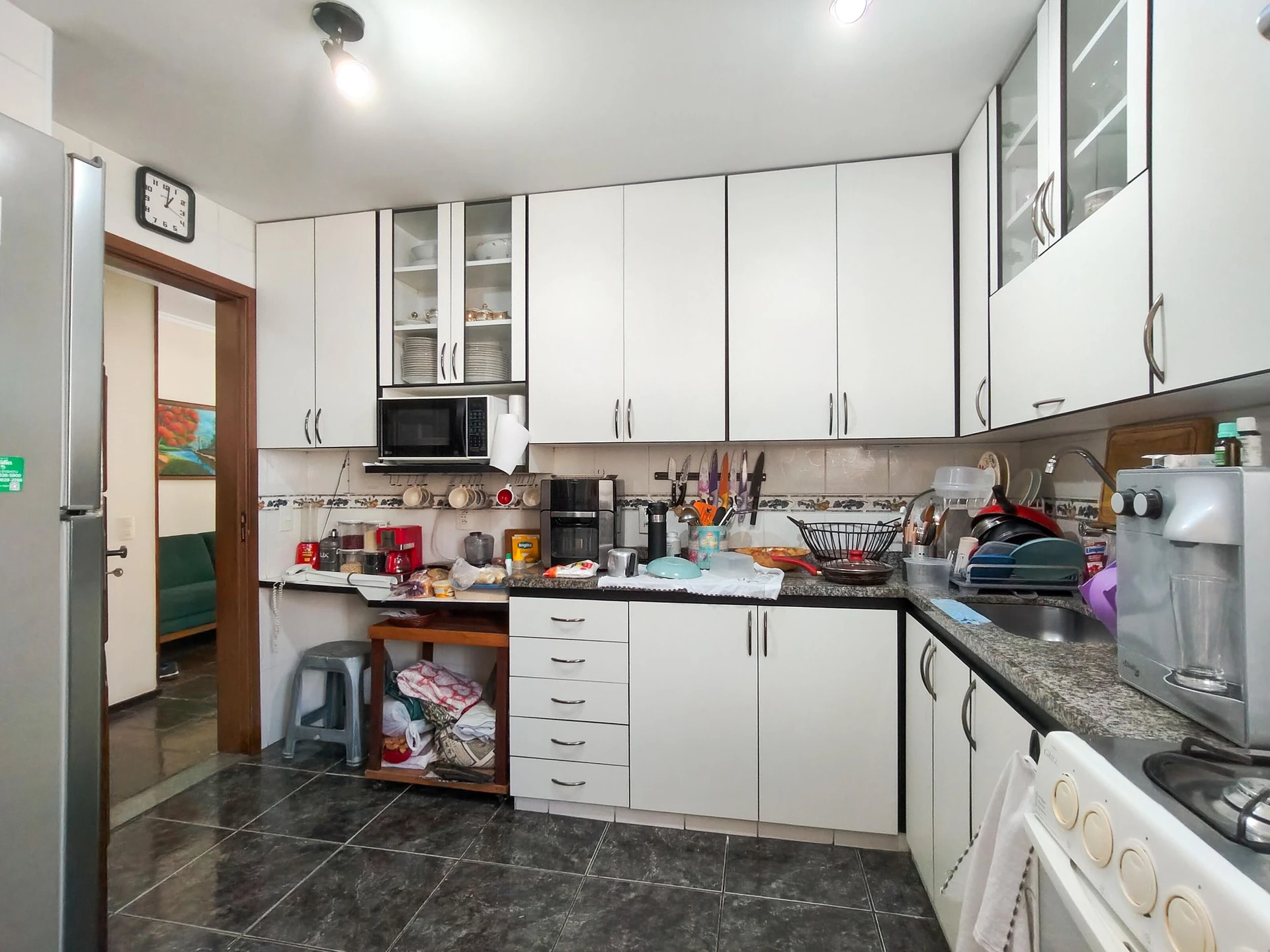 Apartamento mobiliado de 3 quartos com banheira — photo 41