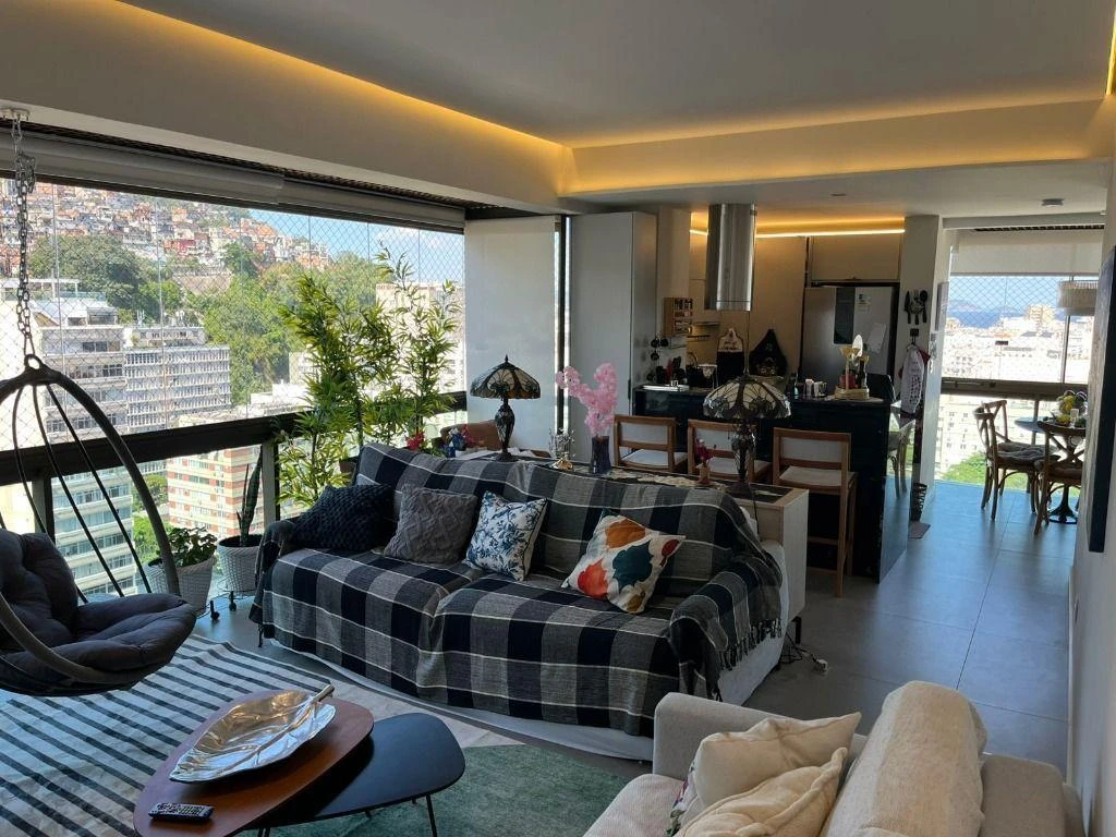 Furnished 66 m² apartment with 2 en-suite bedrooms — photo 17