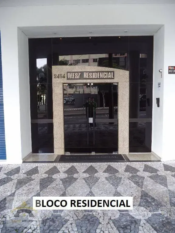 Apartamento de 3 dormitorios con balcón — photo 23