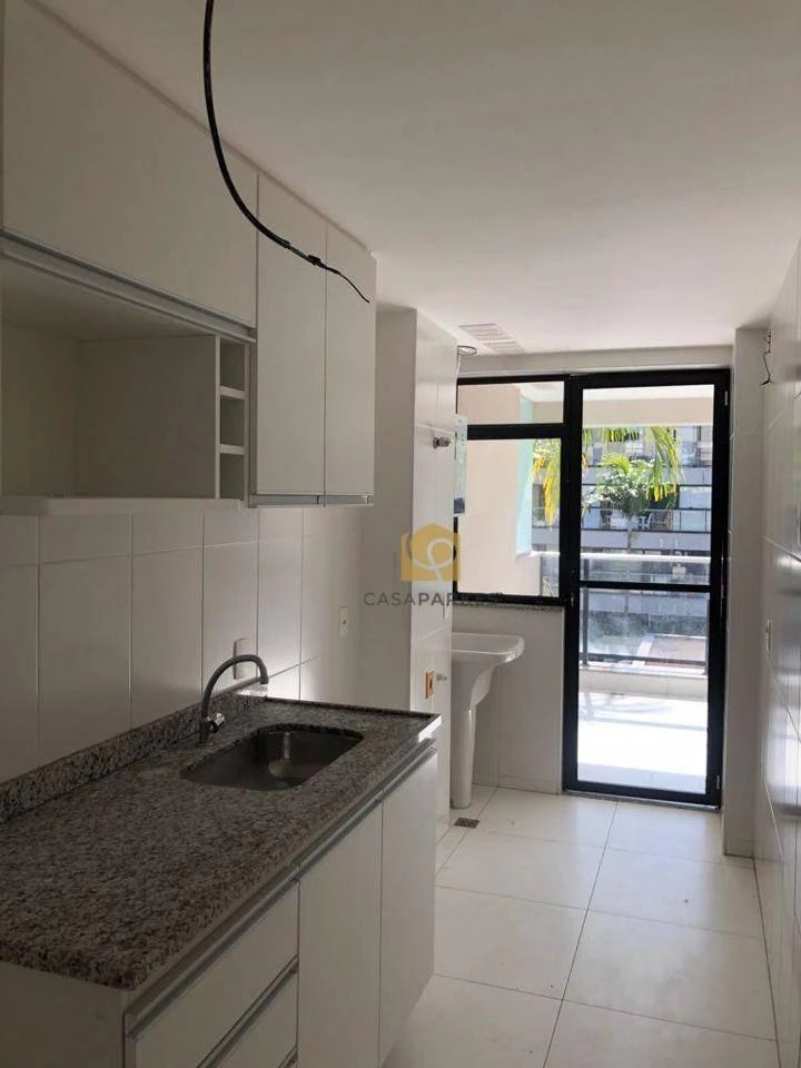 Unfurnished apartment with 3 bedrooms and balcony grill — photo 21