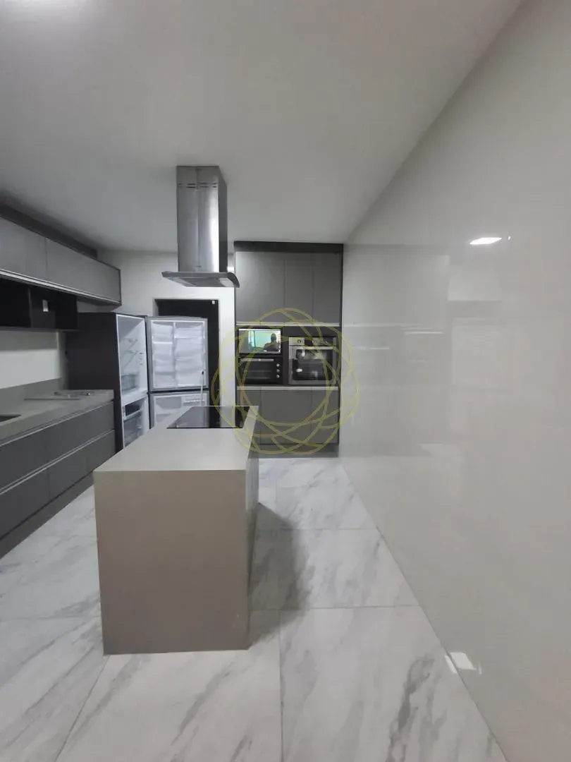 Casa mobiliada com 4 dormitórios e 5 banheiros — photo 36