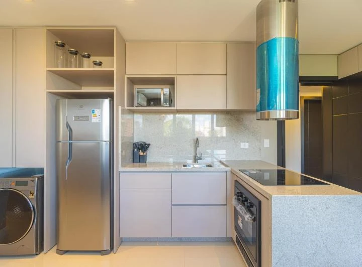 Furnished 1-bedroom apartment with en-suite and 80 m² — photo 7