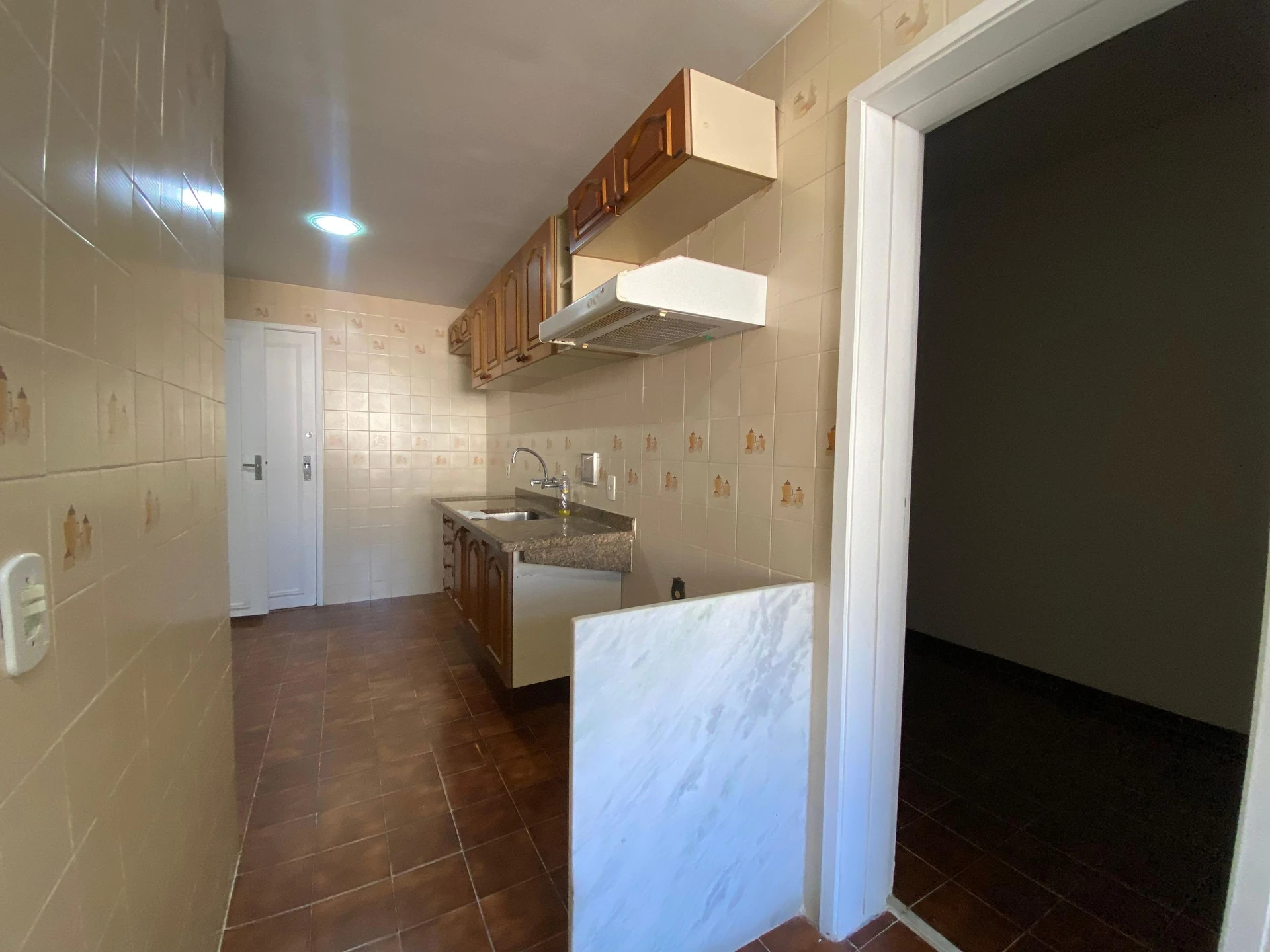 Орендна квартира з 3 спальнями та балконом — photo 3