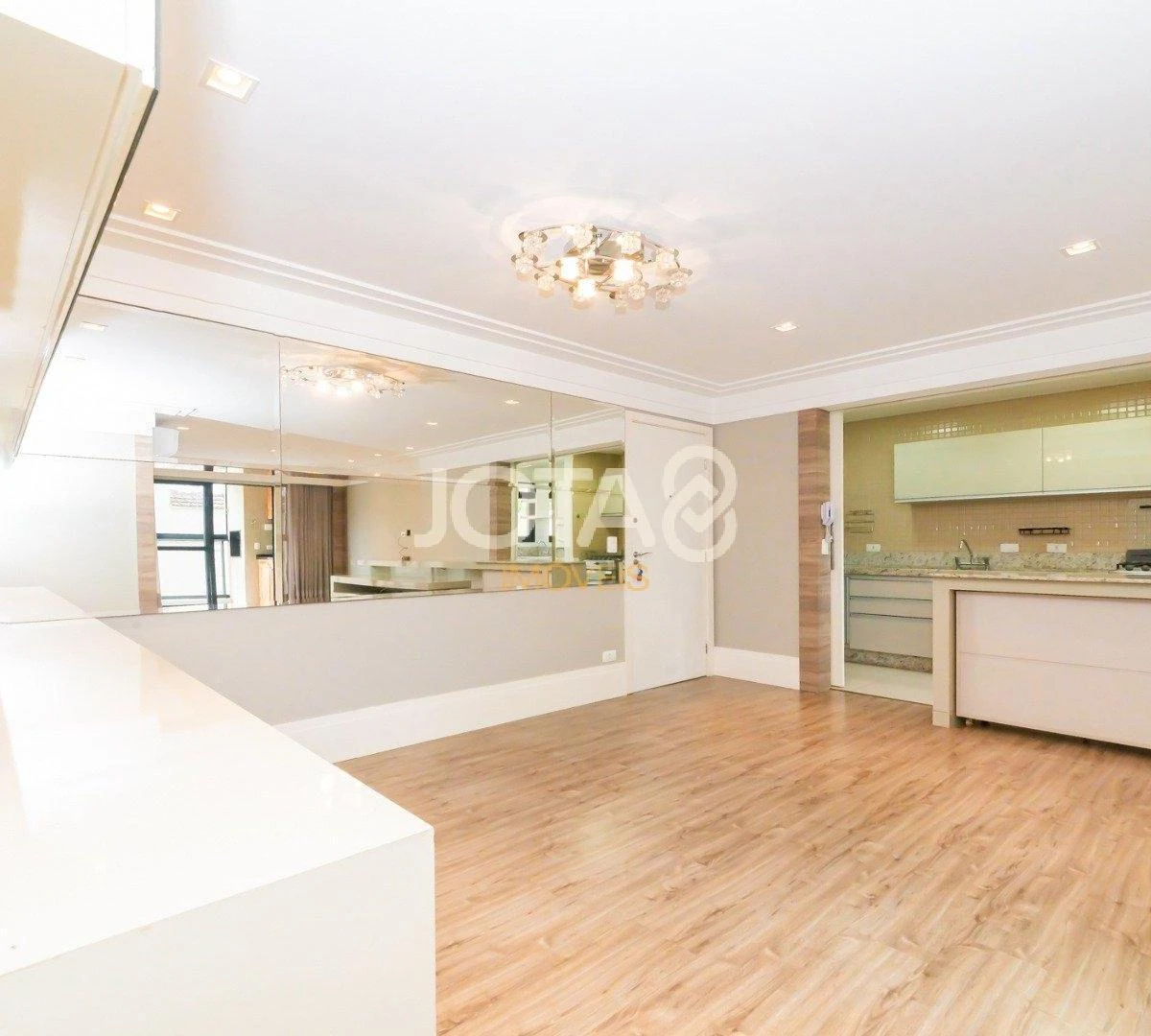 Furnished apartment, 79 m², with a home office — photo 23