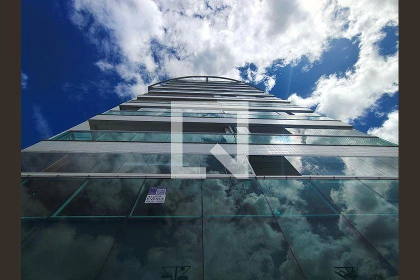 85 m² apartment with 3 bedrooms and a glass-enclosed balcony — photo 48