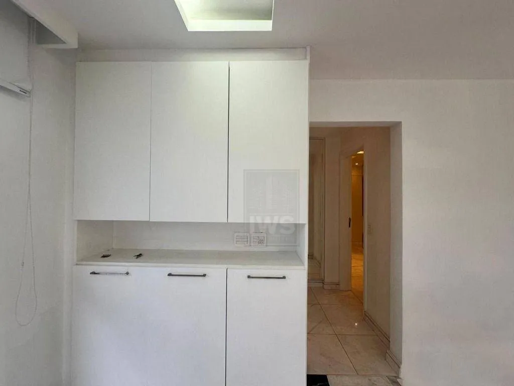 Furnished duplex penthouse with enclosed balcony — photo 33