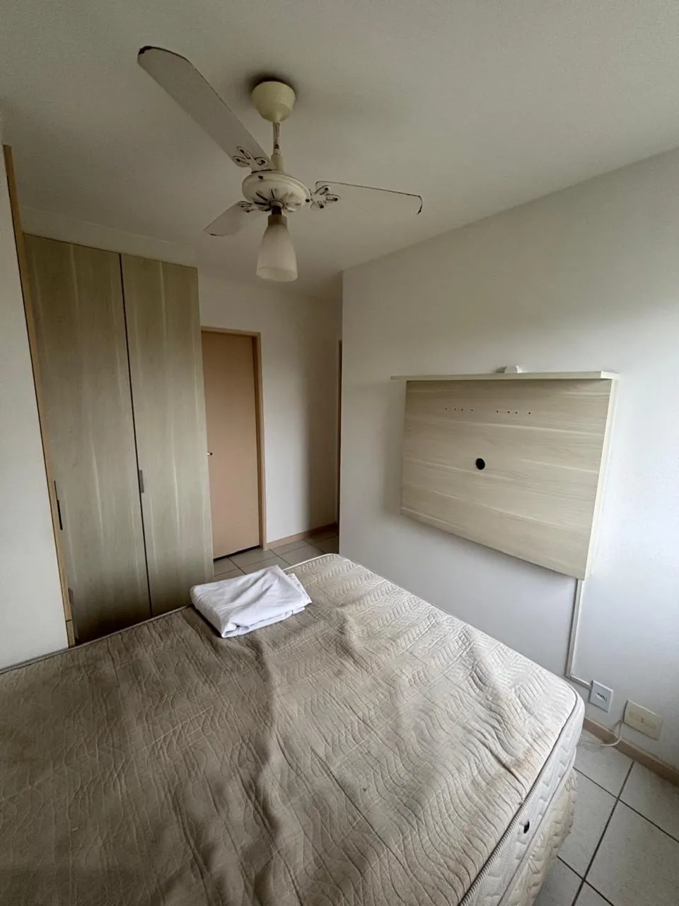 Apartamento vazio com 2 quartos e varanda — photo 15