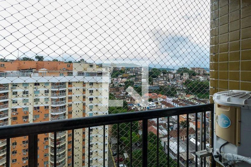 4-bedroom apartment with a mountain view — photo 27
