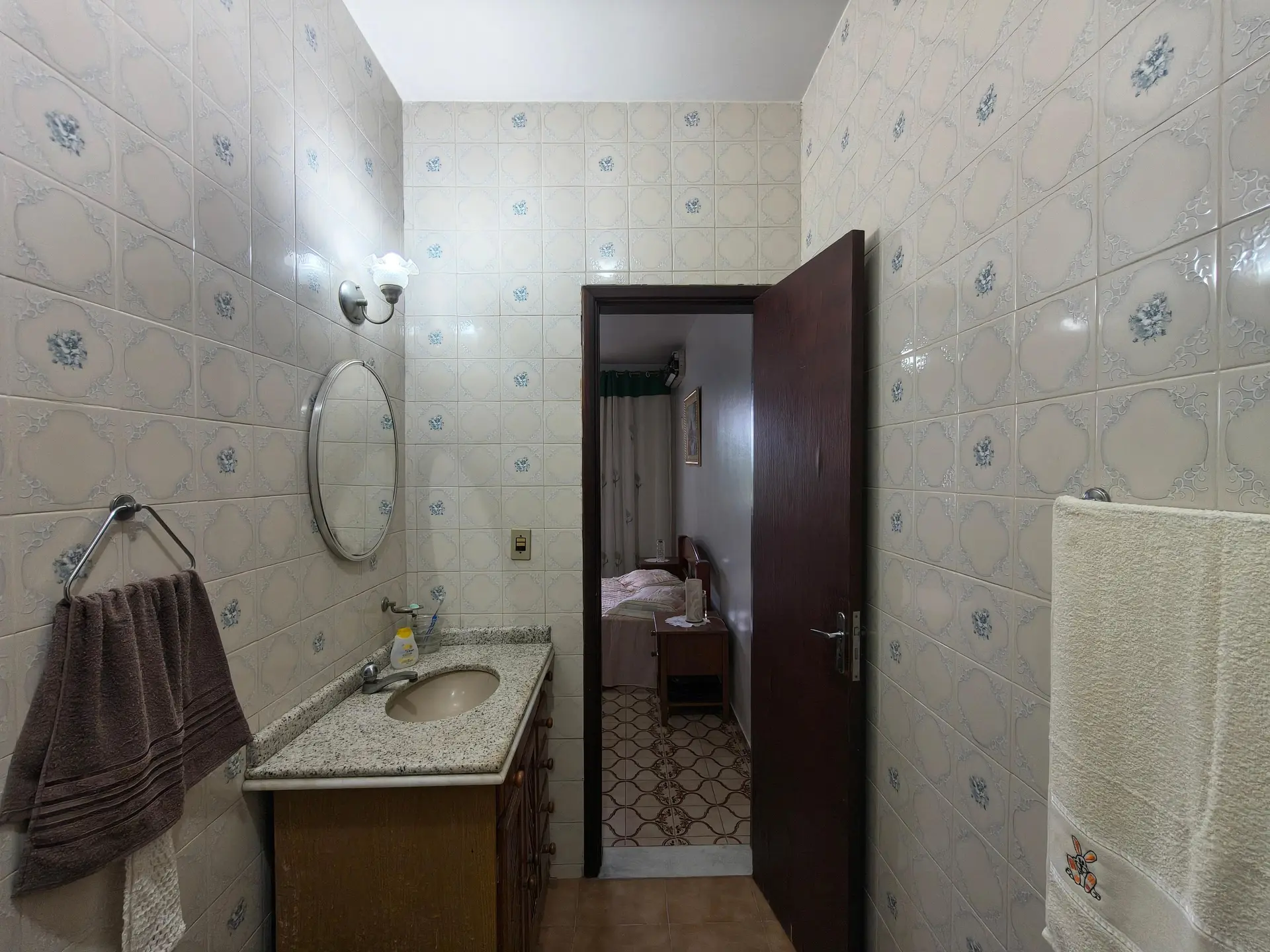 Furnished house with 5 bedrooms and 5 bathrooms — photo 64