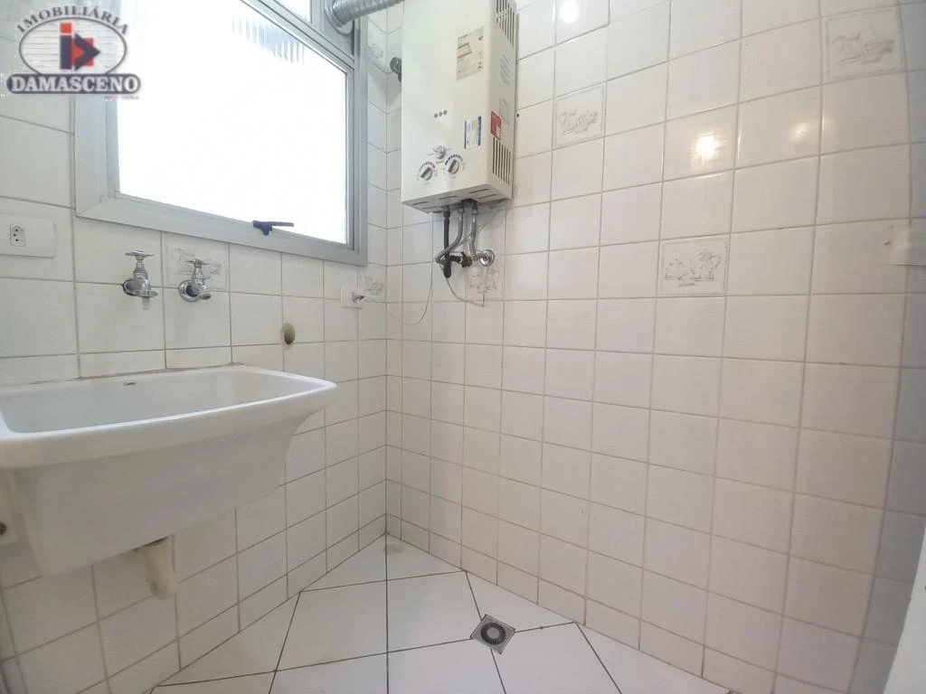 Квартира 70 м² з робочим місцем та балконом із грилем — photo 8