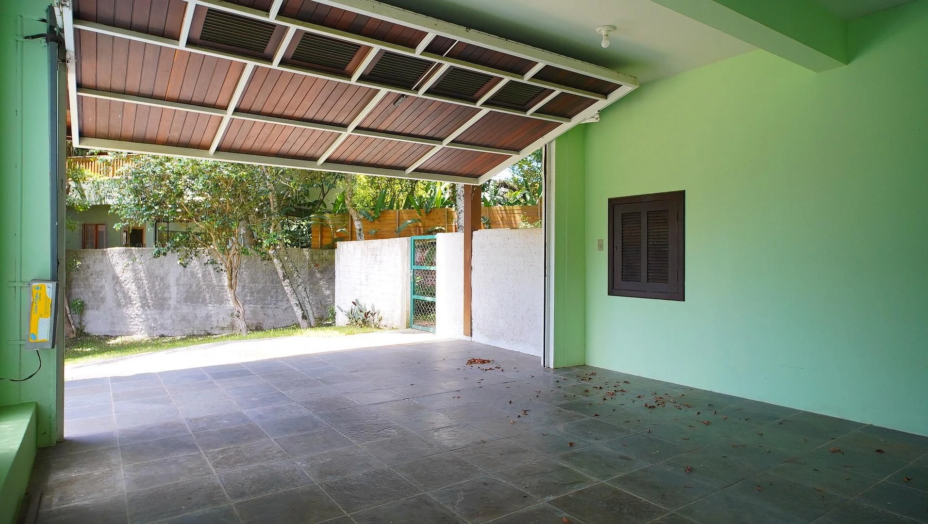Панорамні вікна та 4 спальні: будинок 735 м² — photo 29