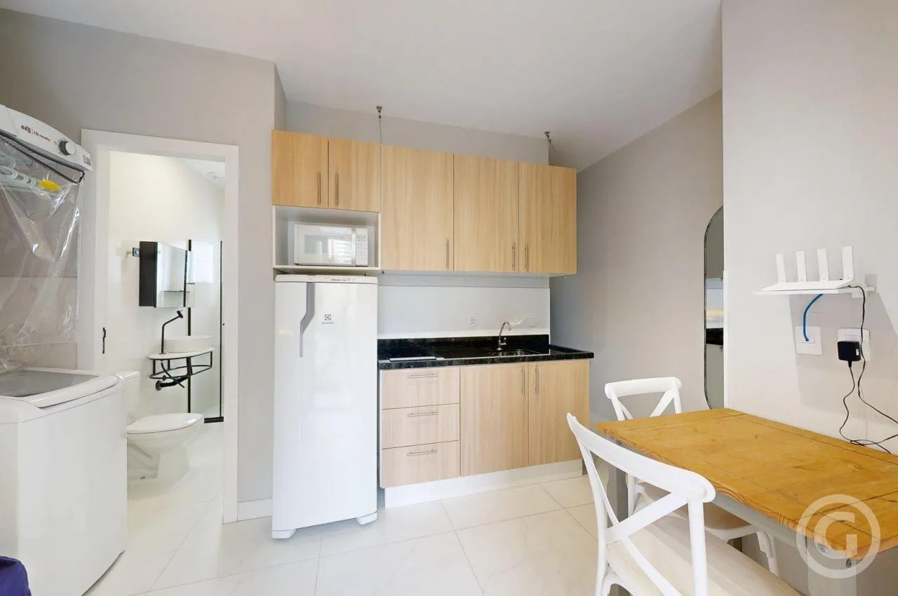 One-bedroom apartment with a dryer in Florianópolis — photo 12