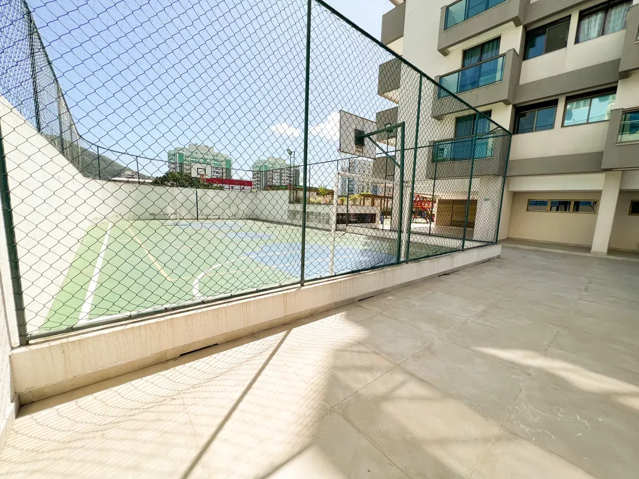 Mountain view in a 2-bedroom apartment, 70 m² — photo 20