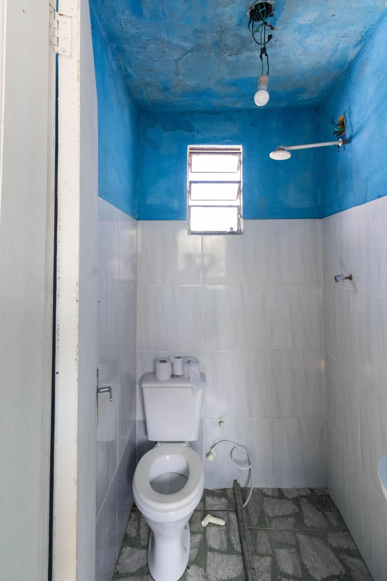 Casa sem mobília com 2 quartos, 2 banheiros e 2 vagas — photo 6