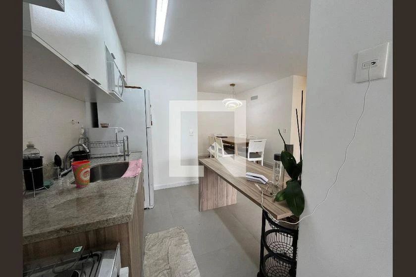 Balcony with a grill in a 3-bedroom apartment, 89 m² — photo 16