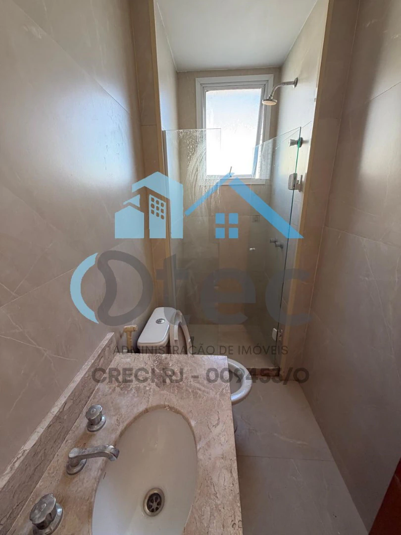 Apartment with 2 en-suite bedrooms and 2 parking spots — photo 4