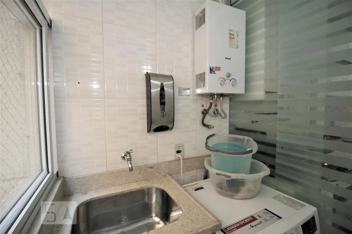 Apartamento amueblado de 2 dormitorios y 2 baños — photo 17