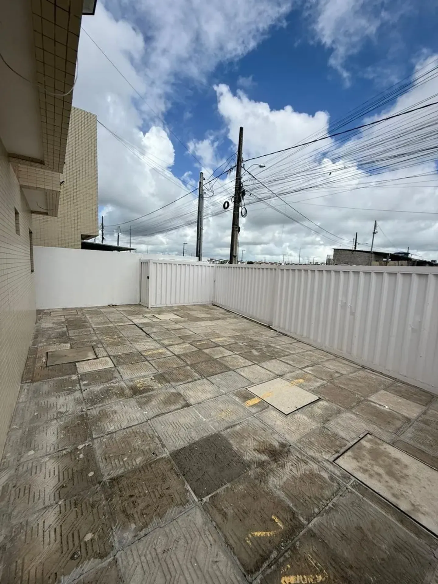 Apartamento de 50 m² con 2 dormitorios y 1 plaza de coche