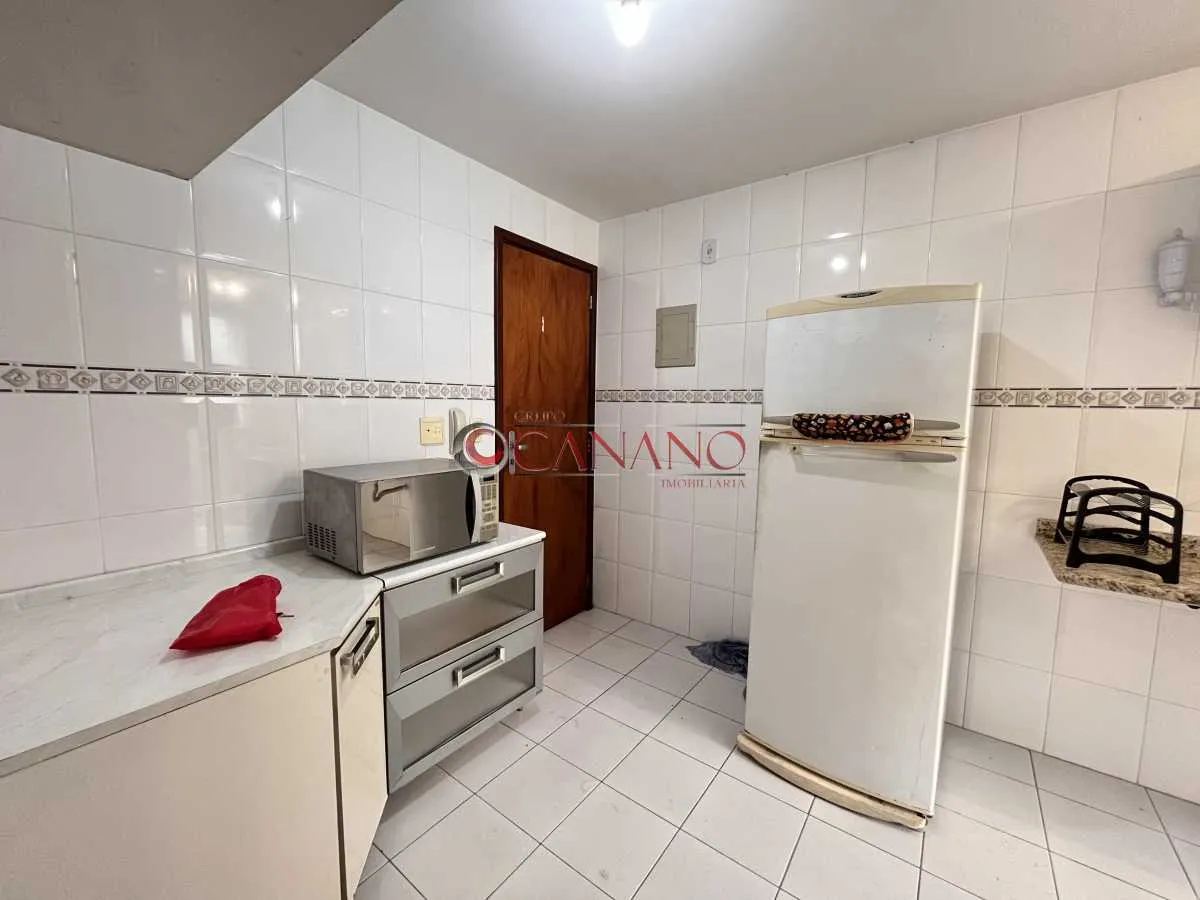 Duplex penthouse with 2 bedrooms and 2 bathrooms — photo 27