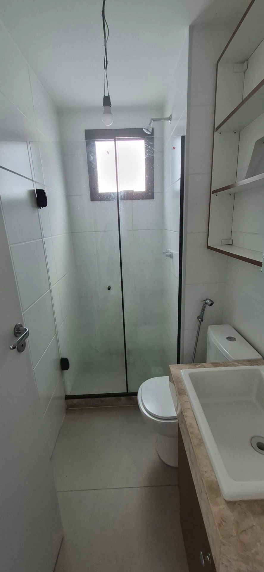 2-bedroom apartment in a building with a gym — photo 17