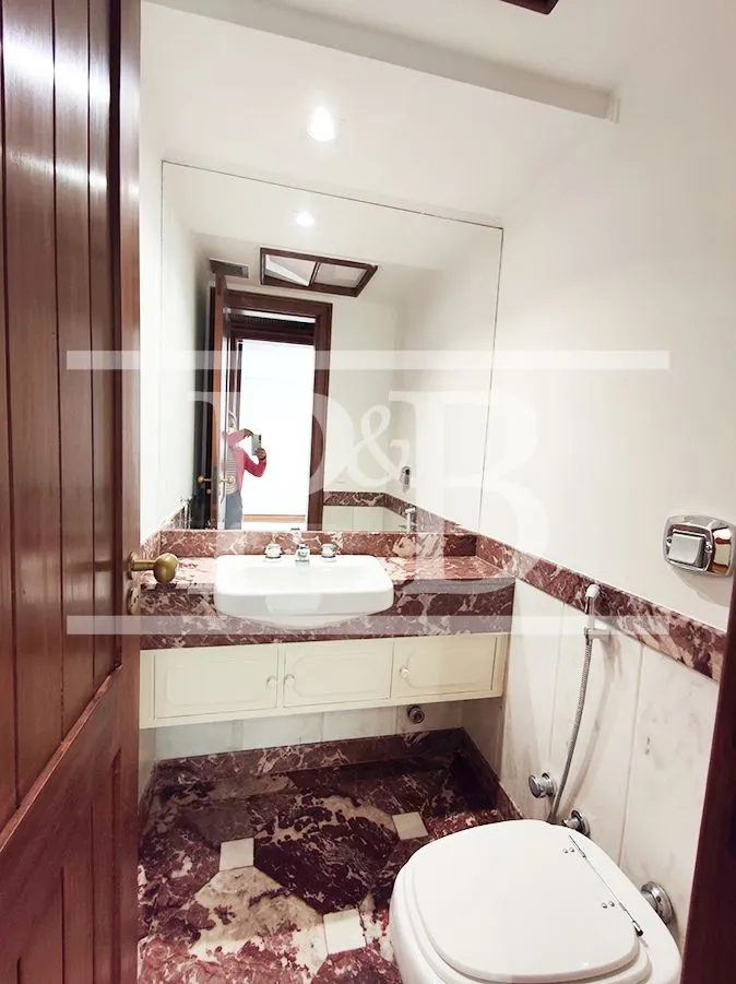 Apartamento com 4 dormitórios e closet tipo walk-in — photo 8