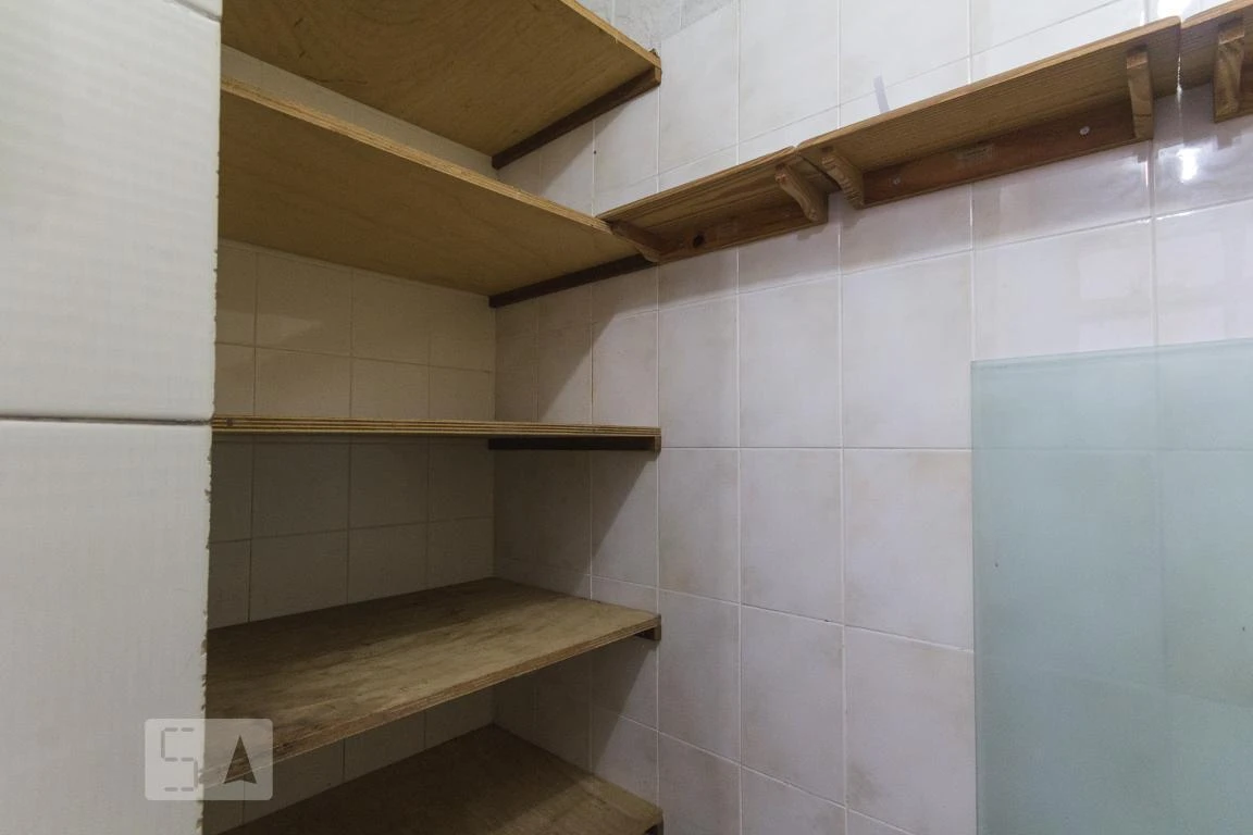 195 m² rental apartment with 3 bedrooms and 2 parking spaces — photo 3