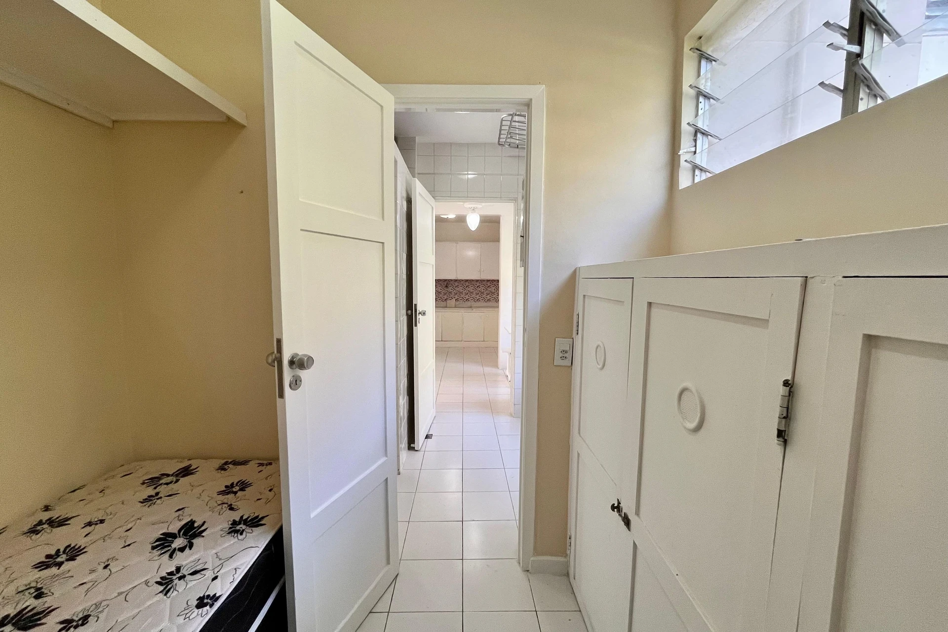 Unfurnished 2-bedroom rental apartment with 2 baths — photo 34
