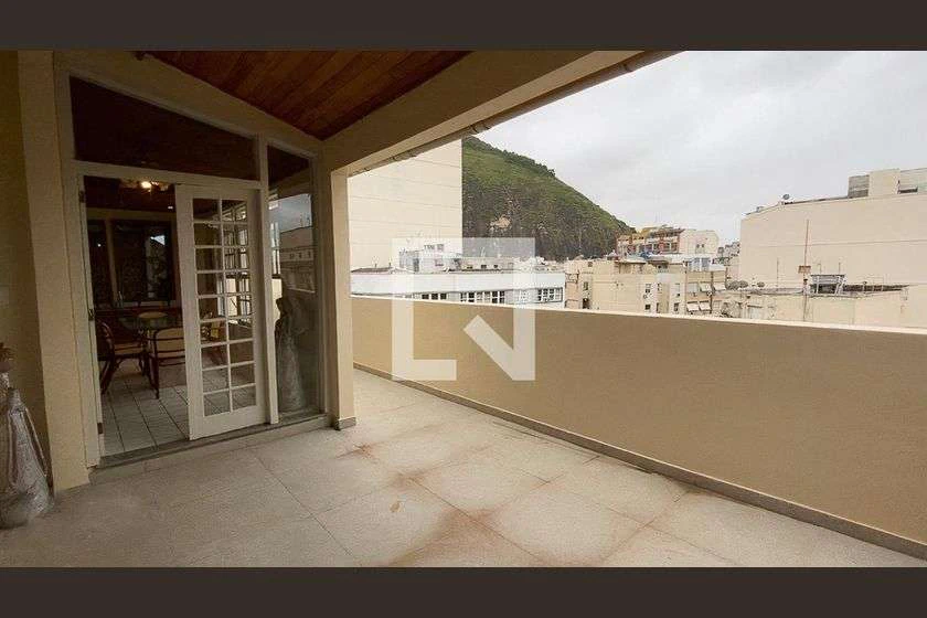 Furnished penthouse with 1 bedroom and 80 m² — photo 21