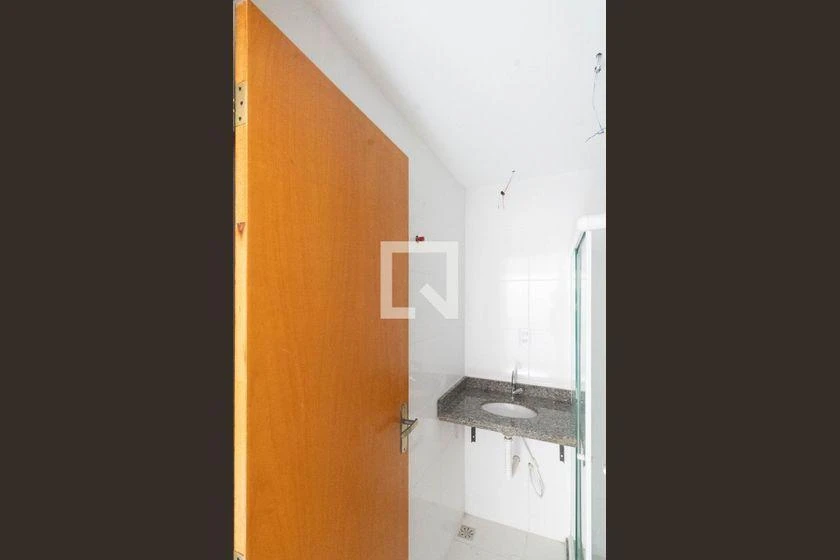 80 m² apartment with 2 bedrooms and a balcony — photo 17