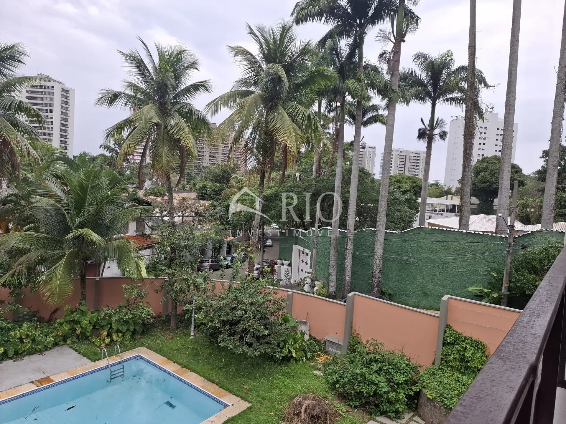 Furnished house with 4 bedrooms and 945 m², 4 parking — photo 10