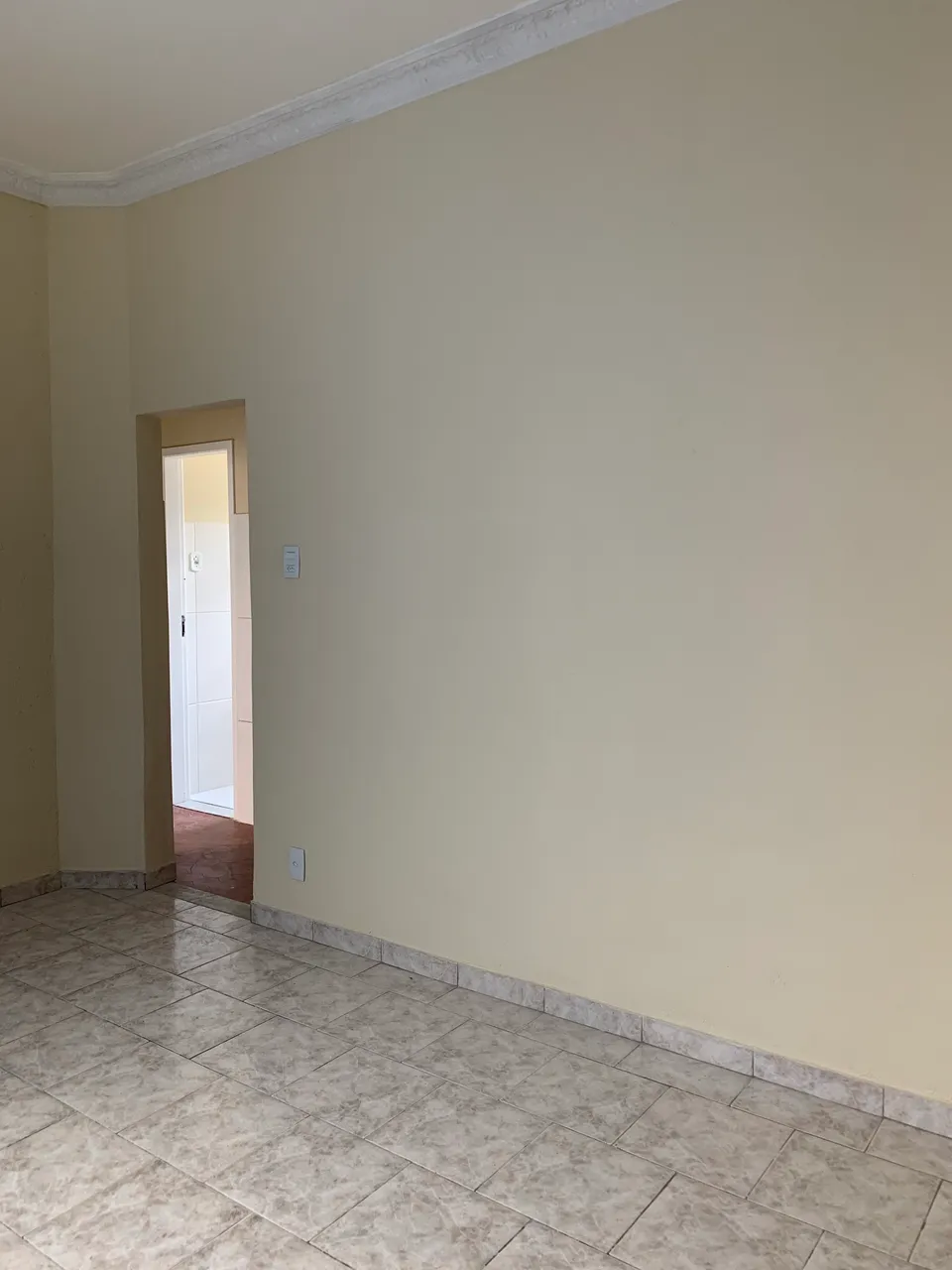 Apartment with 2 bedrooms, 1 bathroom and balcony — photo 4