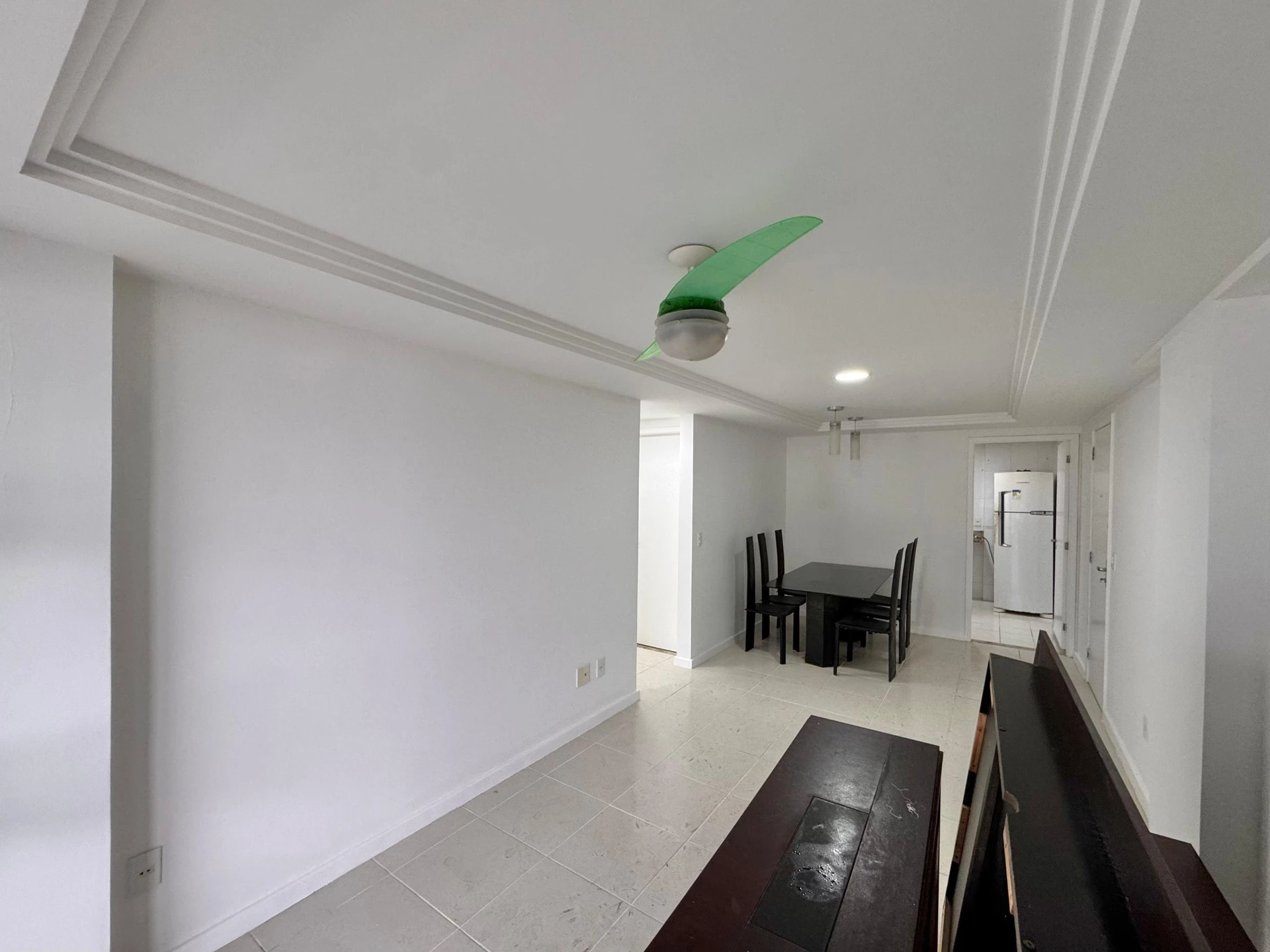 2-bedroom apartment with 2 parking spots and enclosed balcony — photo 7