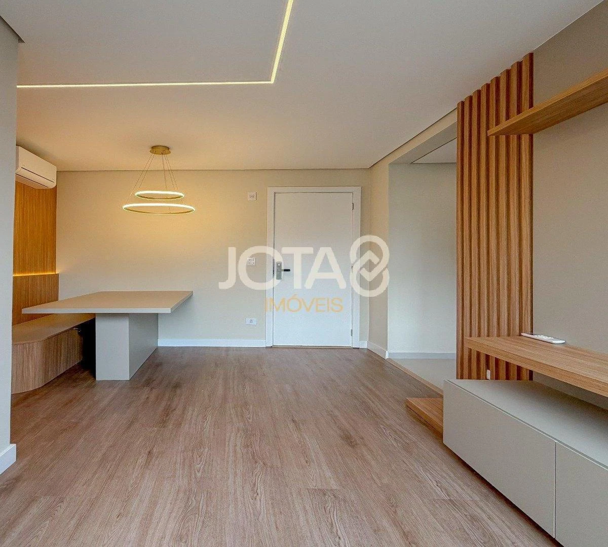 Furnished apartment with 1 parking spot and open-plan kitchen — photo 19