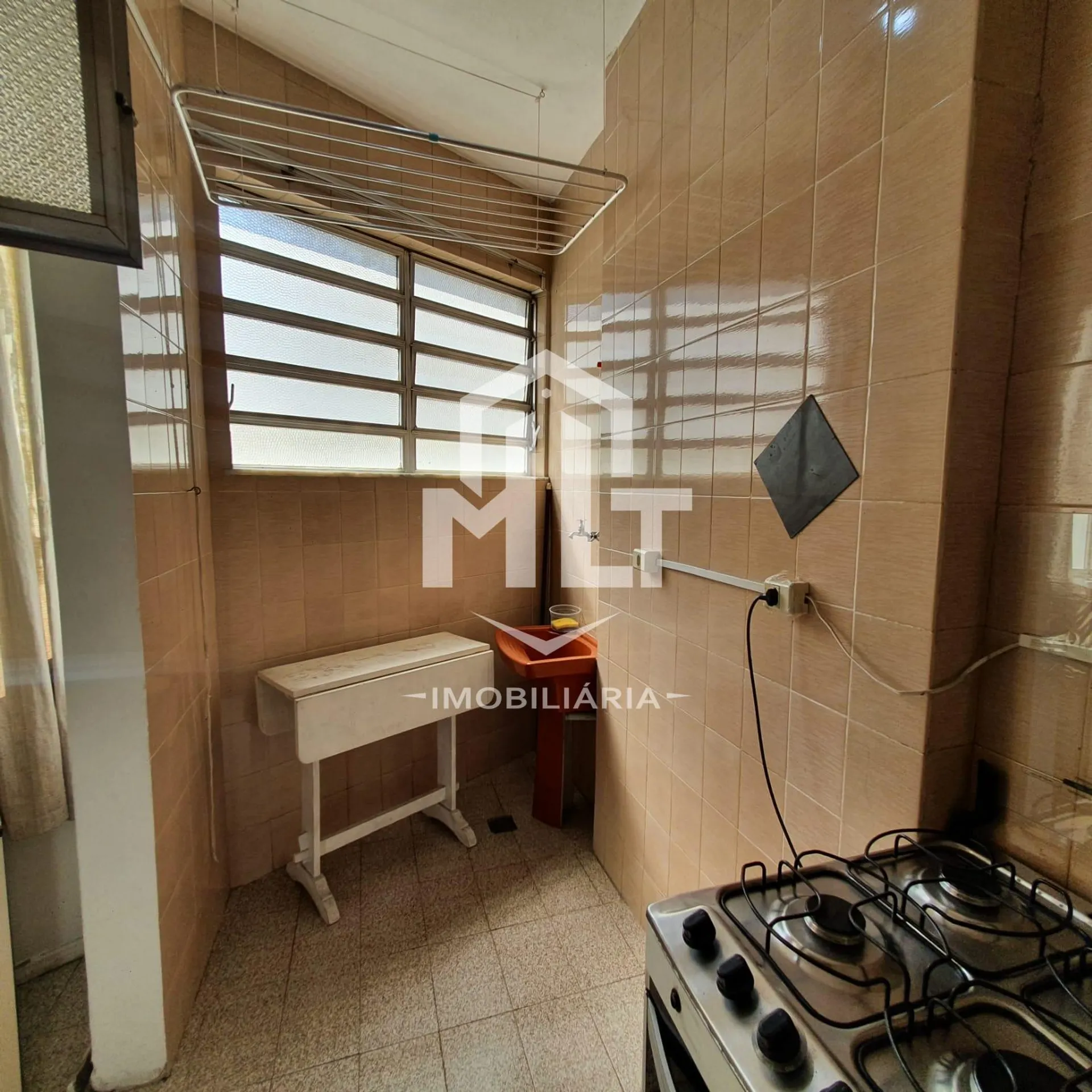 Apartment, 53 m², with wood or laminate floors — photo 11