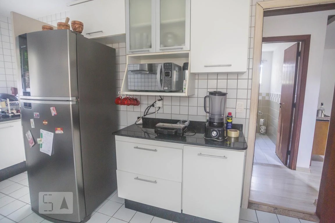 Furnished 680 m² house with 3 bedrooms — photo 21