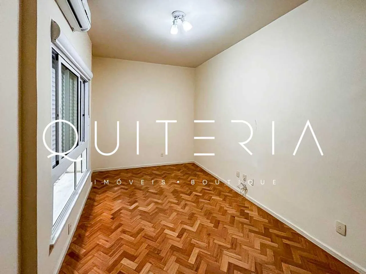 Apartamento com 4 quartos e cozinha separada de 212 m² — photo 2