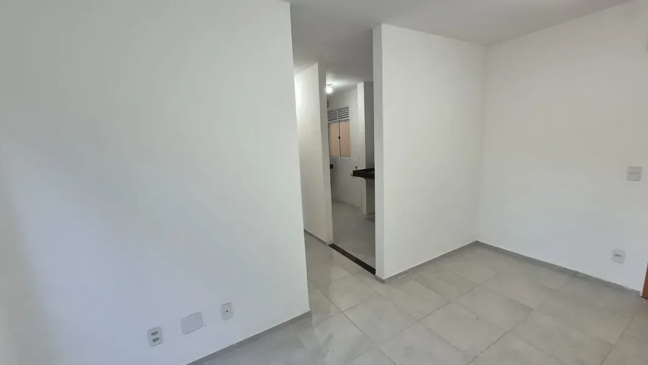 Apartamento sem mobília com 2 quartos e quintal — photo 14