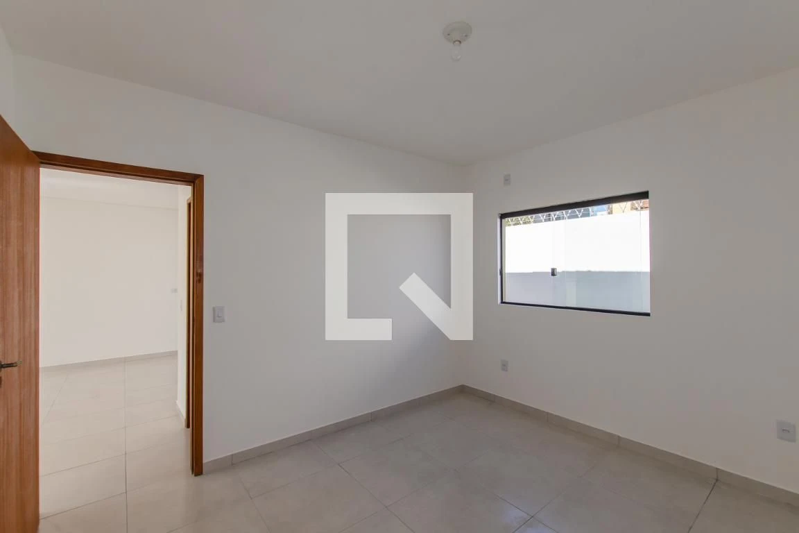 2-bedroom house with a garden in Florianópolis — photo 20