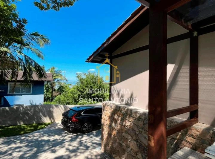 Rentable house with 350 m², 3 bedrooms and 4 parking spots — photo 6