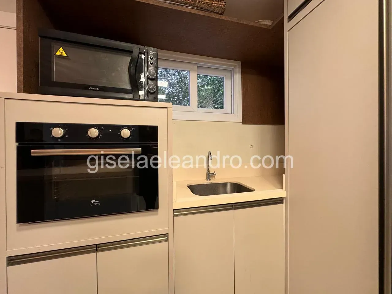 Furnished house with 5 bedrooms and open kitchen — photo 2