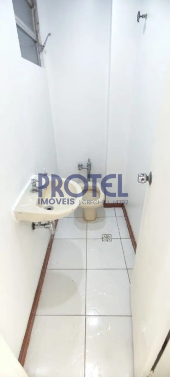 Studio apartment with 1 bedroom and 1 bathroom — photo 7